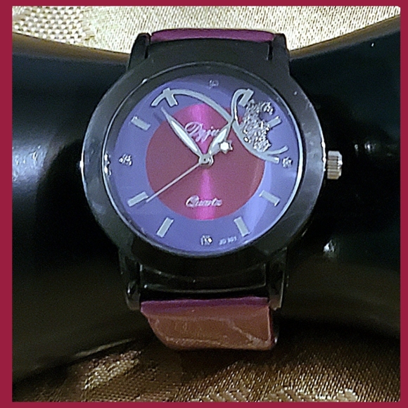 Purple Fashion Watch for Ladies - Picture 3 of 11